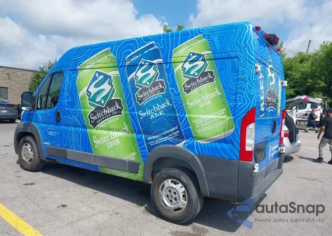 2014 Ram Promaster 2500 High Roof из США, поврежденный, VIN 3C6TRVCG7EE105889